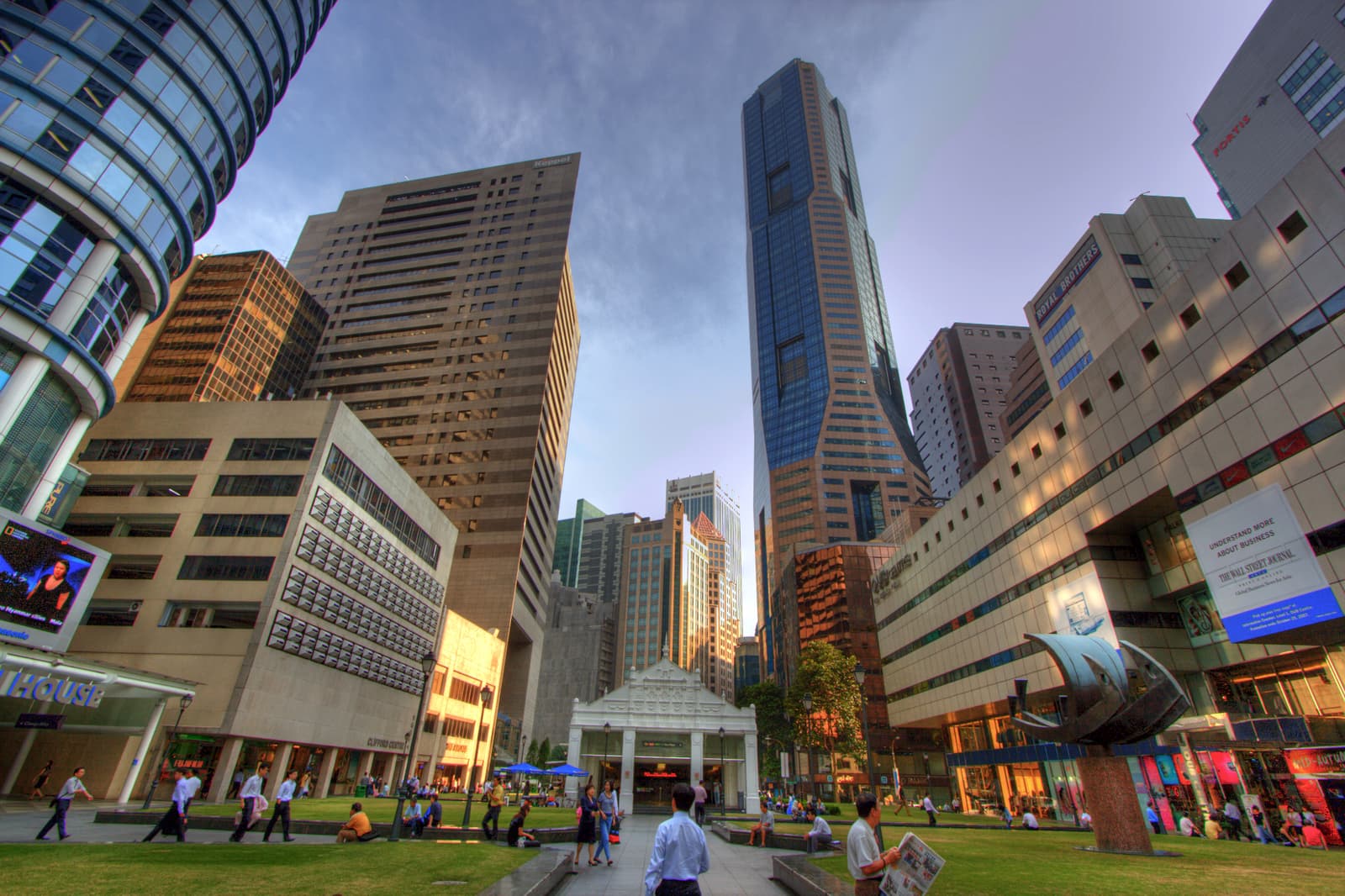 Singapore travel planning photo showing Raffles Place, Singapore